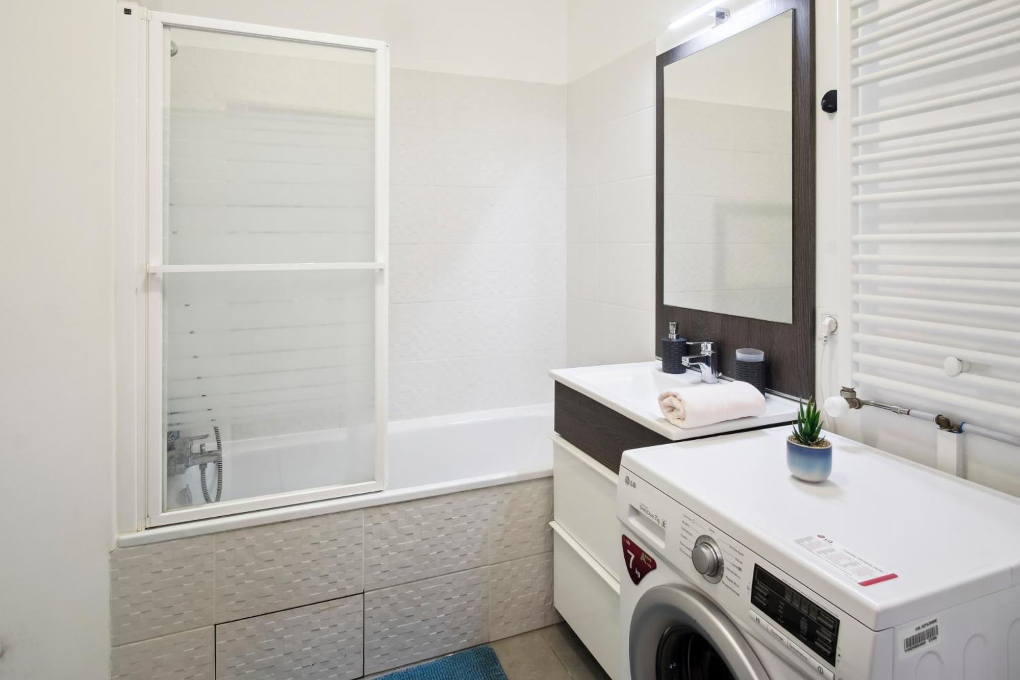 Chic Apart Disneyland With Terrace Leilighet Bussy-Saint-Georges Eksteriør bilde
